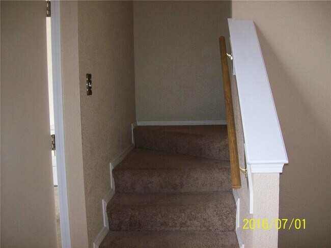 Building Photo - 11793 Corona Crest Ave