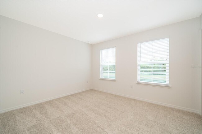 Building Photo - 5261 Luisa Ct