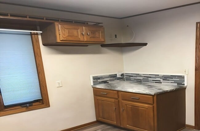 Building Photo - 3-Bedroom Home Near Aksarben For Rent – Mo...