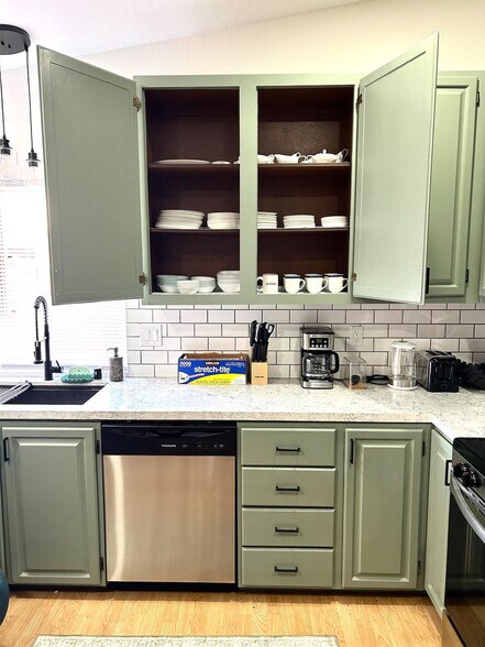 Building Photo - 2500 Kirkwood Dr