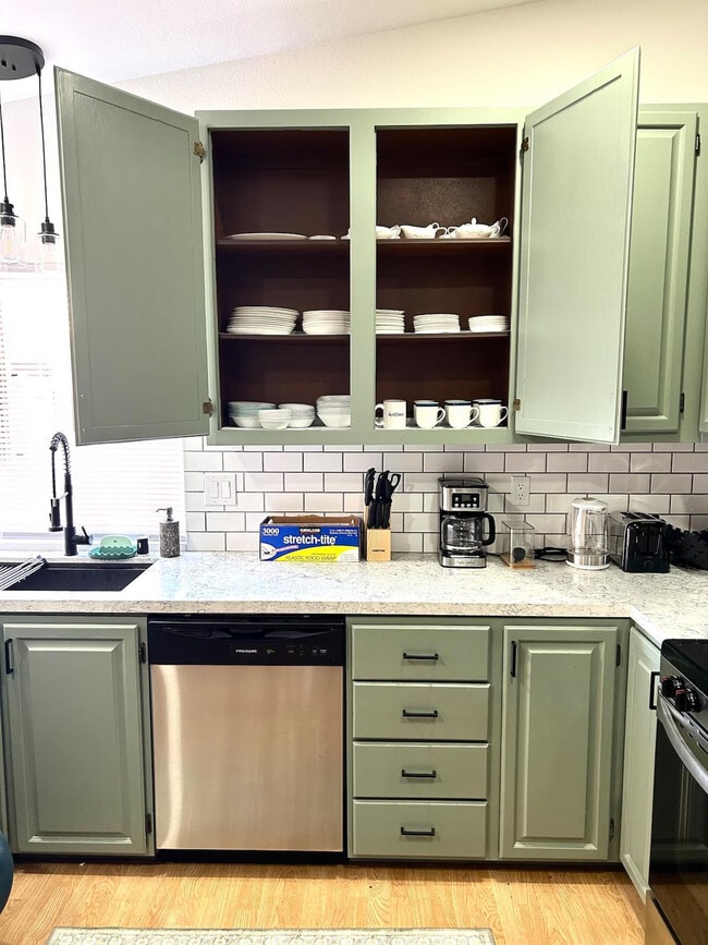 Building Photo - 2500 Kirkwood Dr