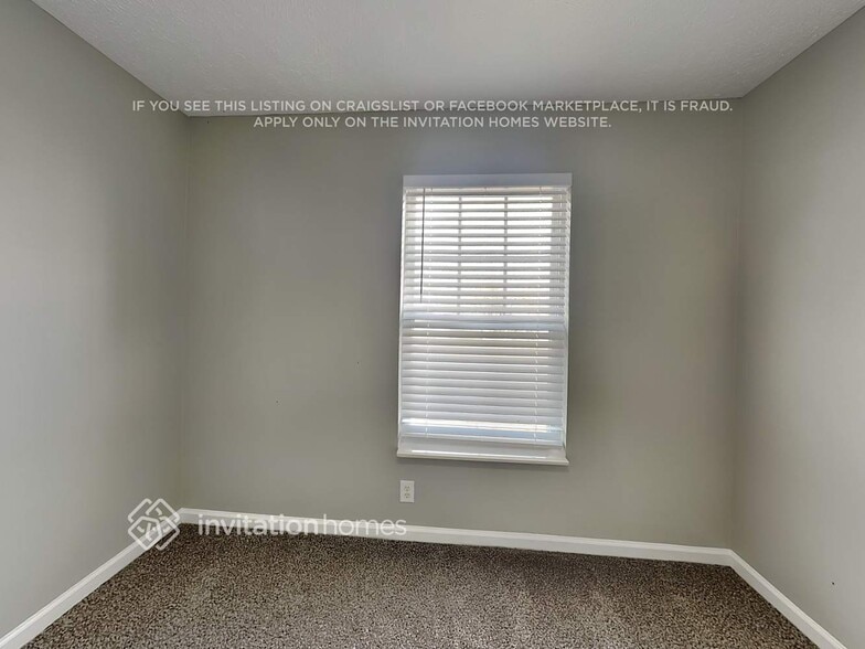 Building Photo - 705 Kelsey Ct