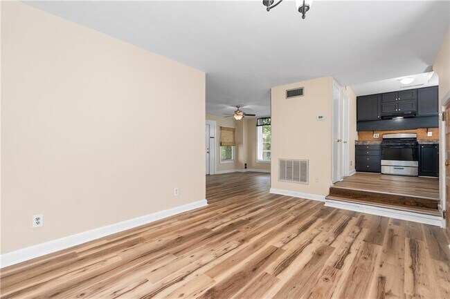 Building Photo - 1753 New Hamilton St