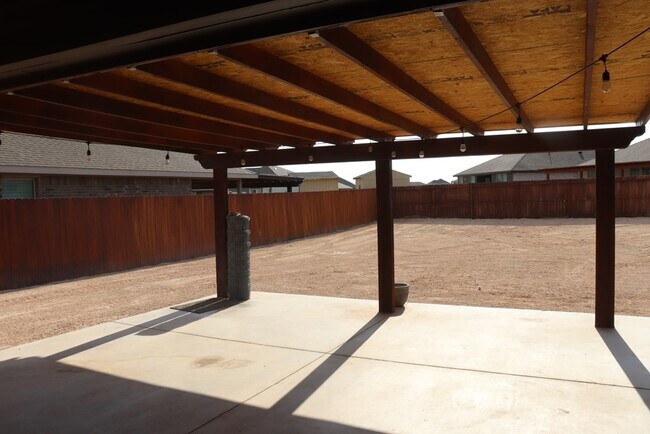 Building Photo - 7003 Adenium Rd