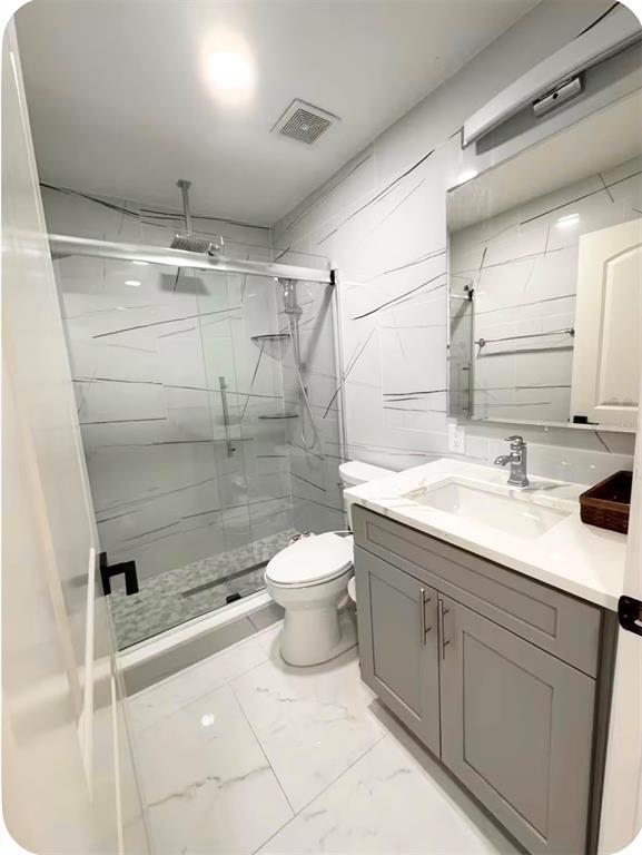 Building Photo - 574 Orchid Dr