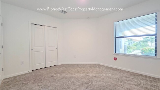 Building Photo - 6467 Silverstar Dr