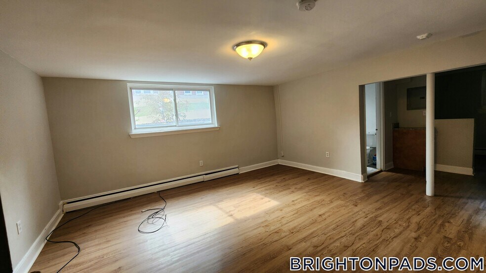 Building Photo - 69 Chiswick Rd