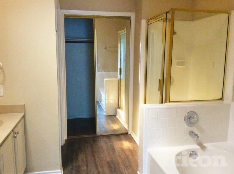 Building Photo - 3086 Rustlewind Ln