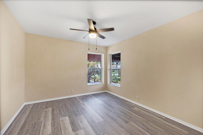Building Photo - 4998 Tamarack Trail