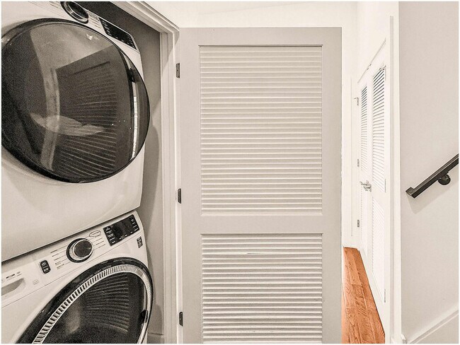 Building Photo - 1115 Germantown Ave