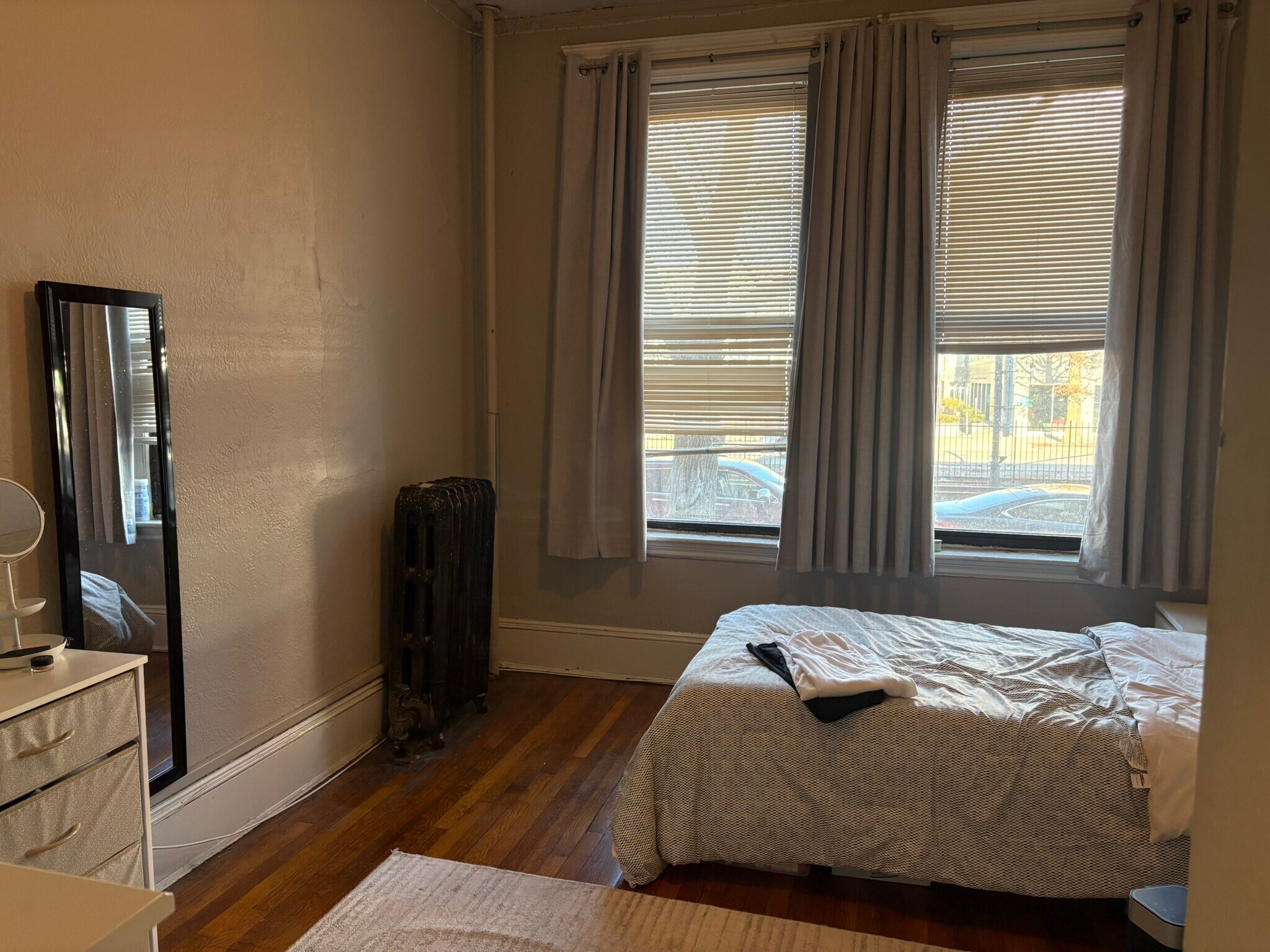 Building Photo - 1066 Commonwealth Ave