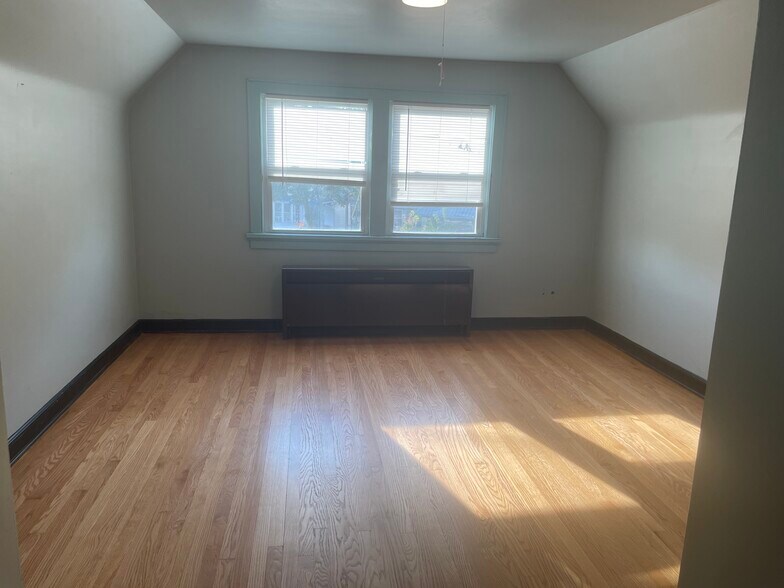 Livingroom - 1628 S 18th St