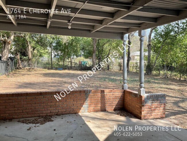 Building Photo - 1764 E Cherokee Ave
