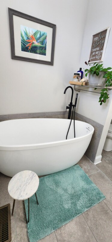 Building Photo - 8148 Beckwith Dr