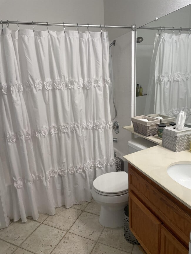 Building Photo - 3463 Caminito Sierra