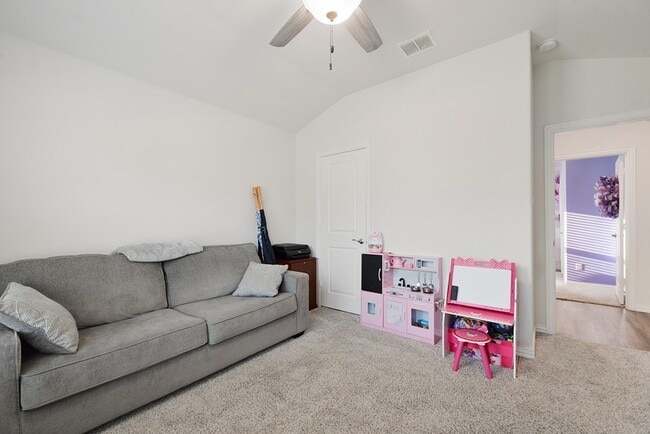 Building Photo - 2536 Peoria Dr
