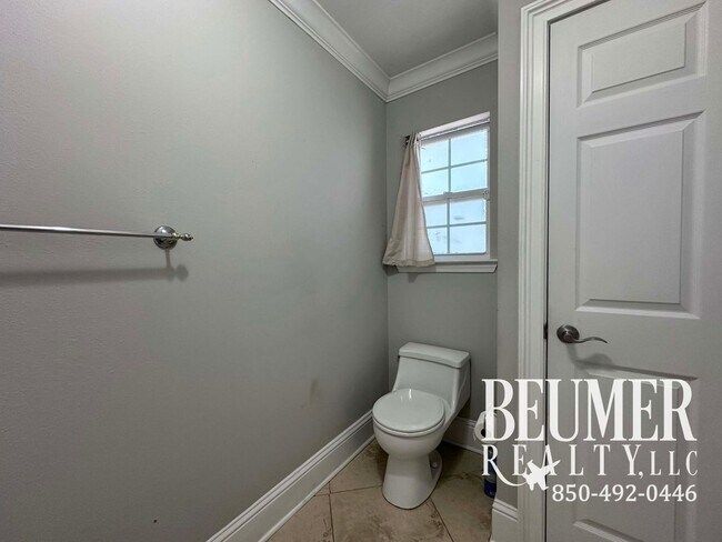 Building Photo - 12295 Havburg Dr