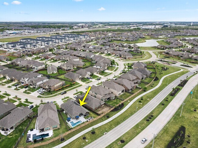 Building Photo - 3037 Broadhaven Dr