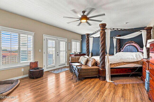 Building Photo - 13566 Emerald Coast Ln