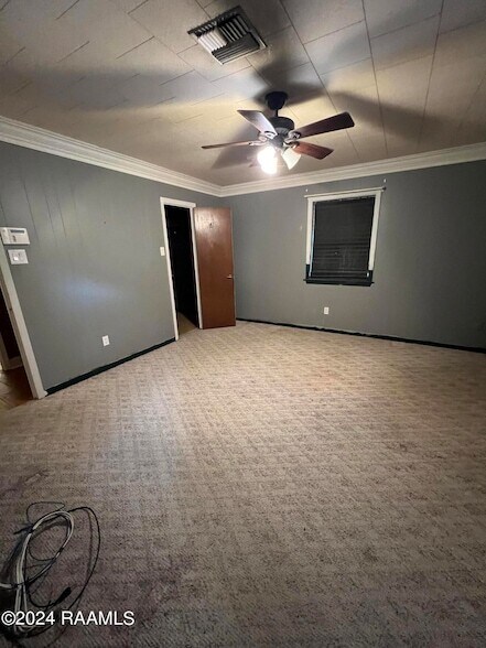 Building Photo - 616 E Broussard Rd