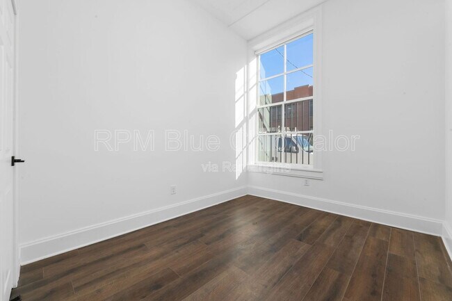 Building Photo - 2151 Colerain Ave