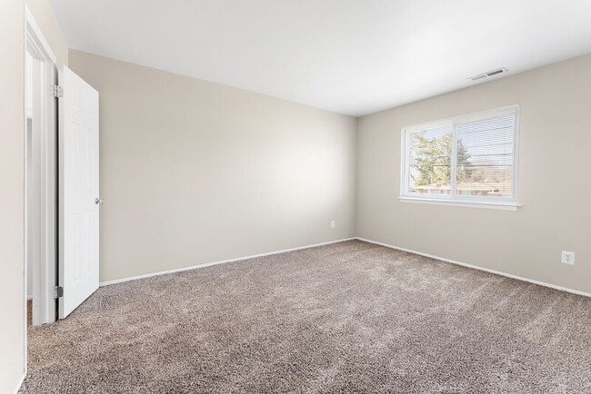 Building Photo - 31481 Block St