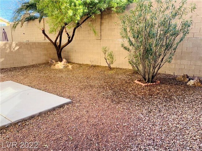 Building Photo - 271 Soggy Ruff Way