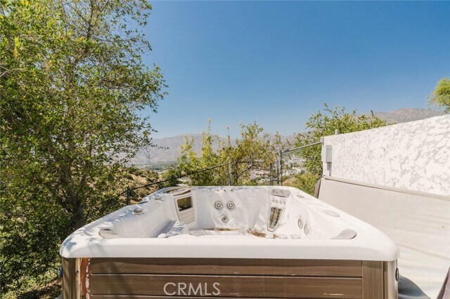 Building Photo - 7305 Verdugo Crestline Dr