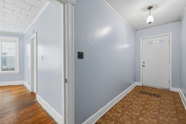 Building Photo - 64-64 Rowe Ave