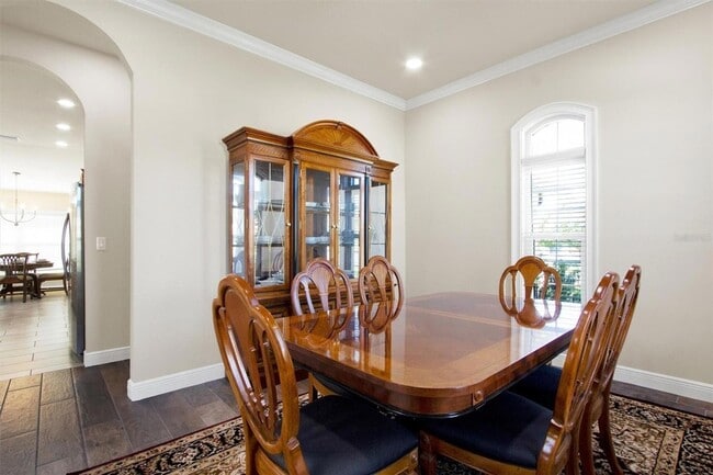 Building Photo - 6028 Sundown Dr