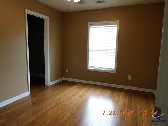 Building Photo - 100 Gemstone Ct