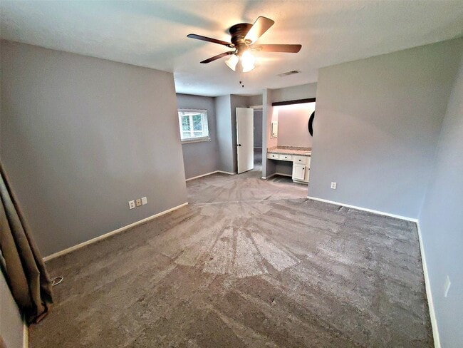 Building Photo - 11210 Monique Dr