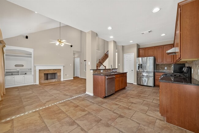 Building Photo - 26439 Sundown Cove Ln
