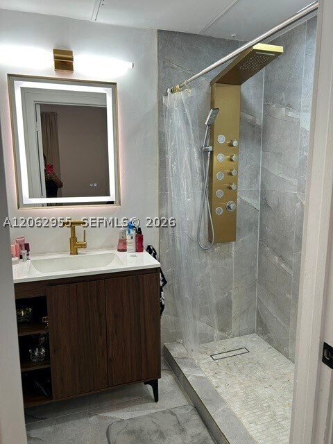Building Photo - 725 SW 148th Ave