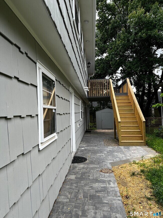 Building Photo - 485 Peet St