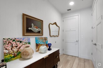 Building Photo - 155 E Boca Raton Rd