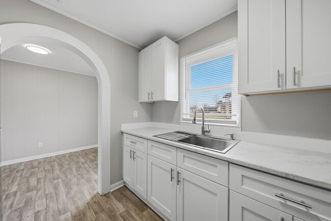 Building Photo - WOW! Space and Value — Morganton Rental with Big Basement