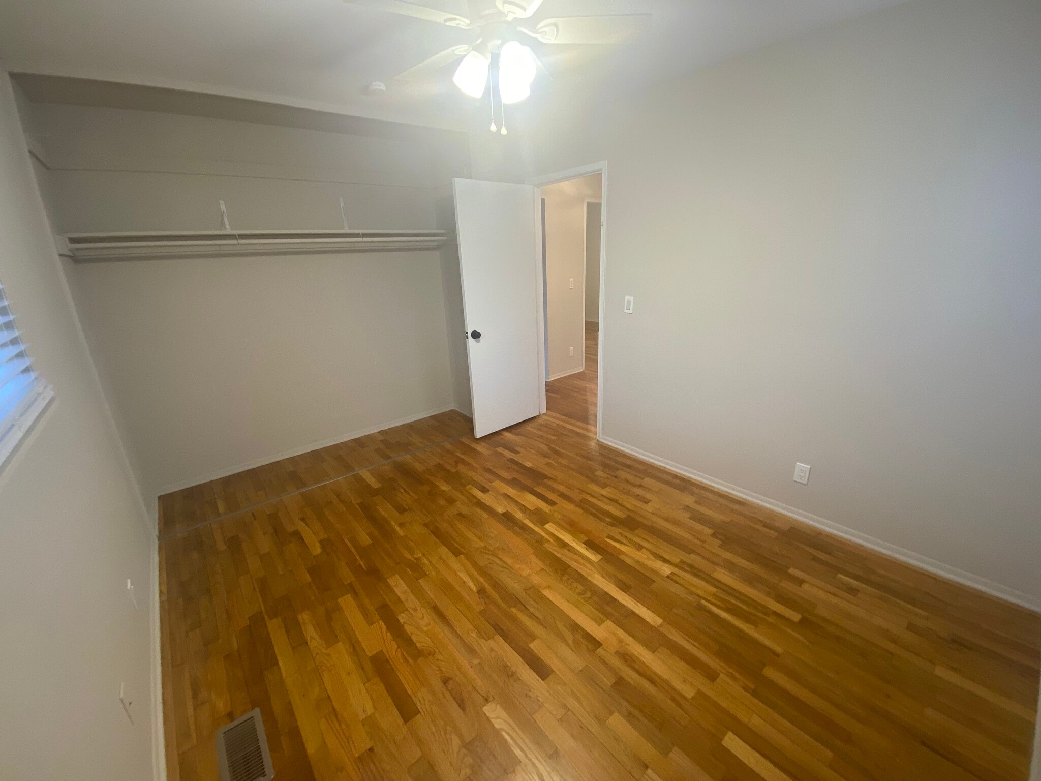 Building Photo - 1900 Holly Way