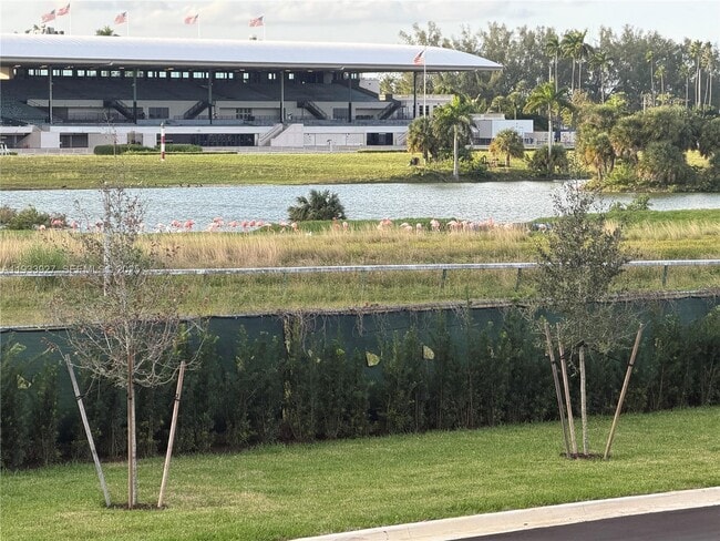 Building Photo - 2306 E 4th Ave