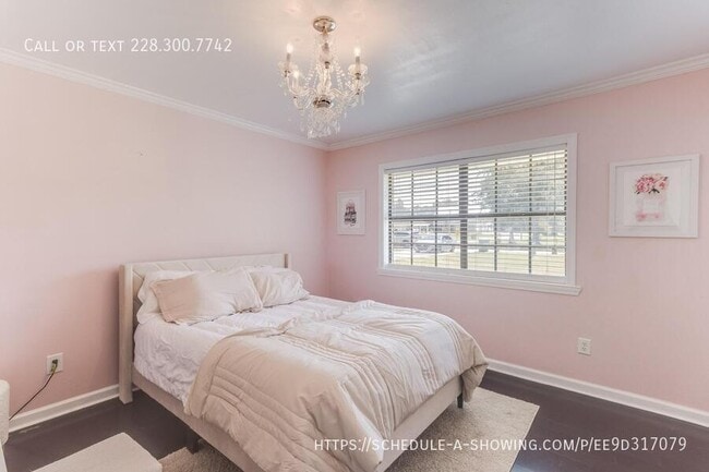 Building Photo - 106 Piney Ridge Rd