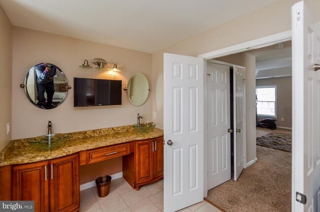 Building Photo - 11411 N Star Dr