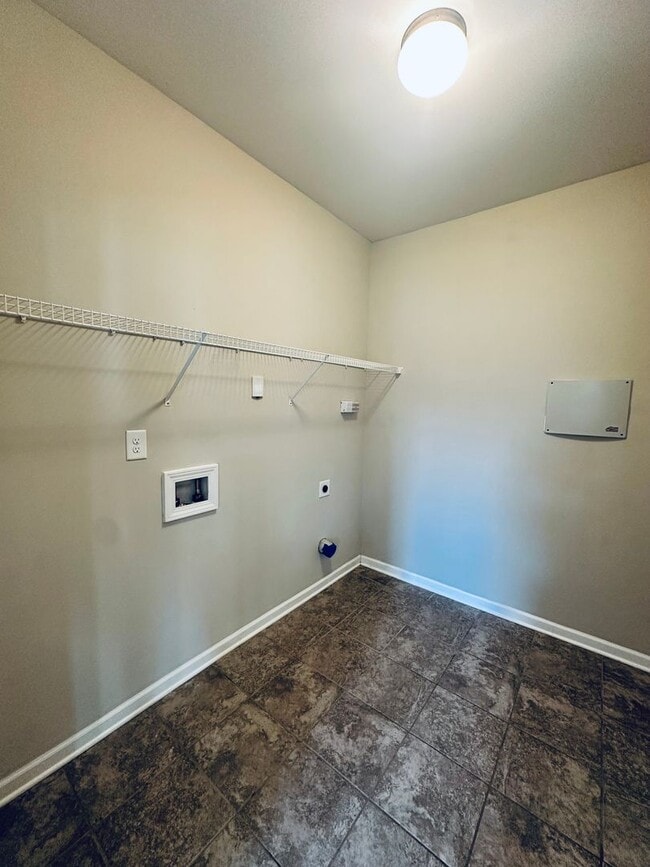 Building Photo - 111 Catskill Ln