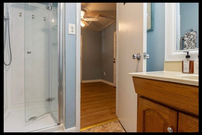 Building Photo - 6554 George Walton Dr