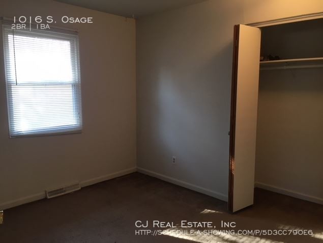Building Photo - 1016 S. Osage-