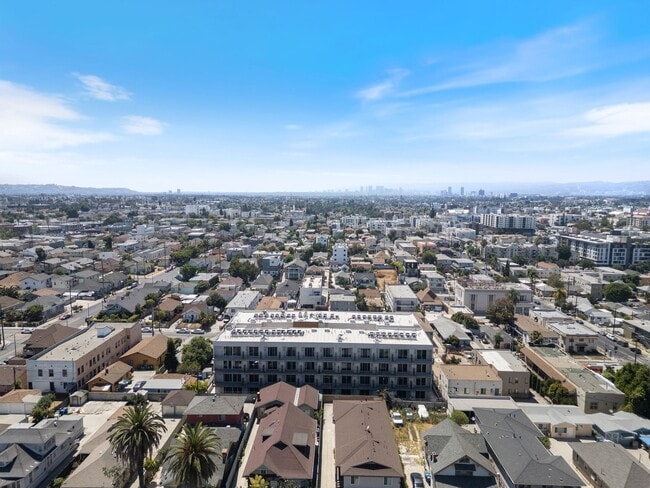 Building Photo - BRAND NEW CONSTRUCTION - Move-In Special 8...