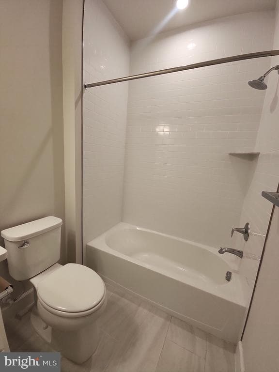 Building Photo - 6730 Belcrest Rd