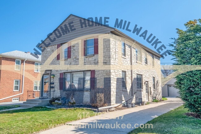 Building Photo - 5050 N Bay Ridge Ave