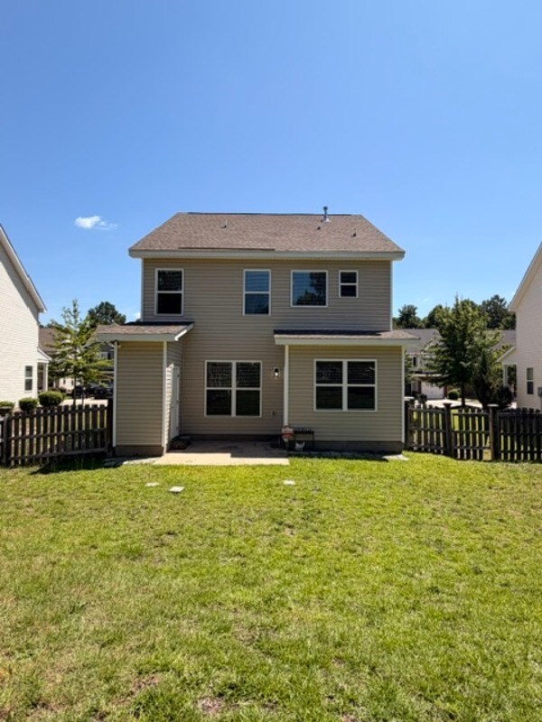 Building Photo - 201 Ashewicke Dr