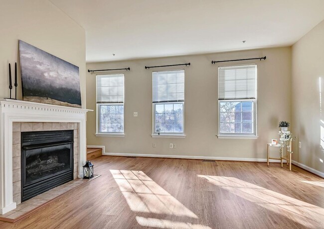 Building Photo - Resort-Style High View Townhome with 2-Car Garage, Private Office & Walkable Hunt Valley Location