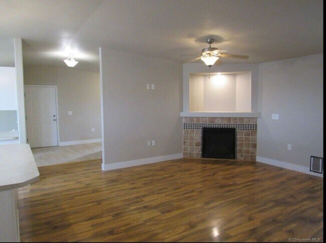 Building Photo - 3920 Robitaille Ct